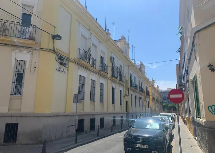 La Casita De La Puerta De Carmona